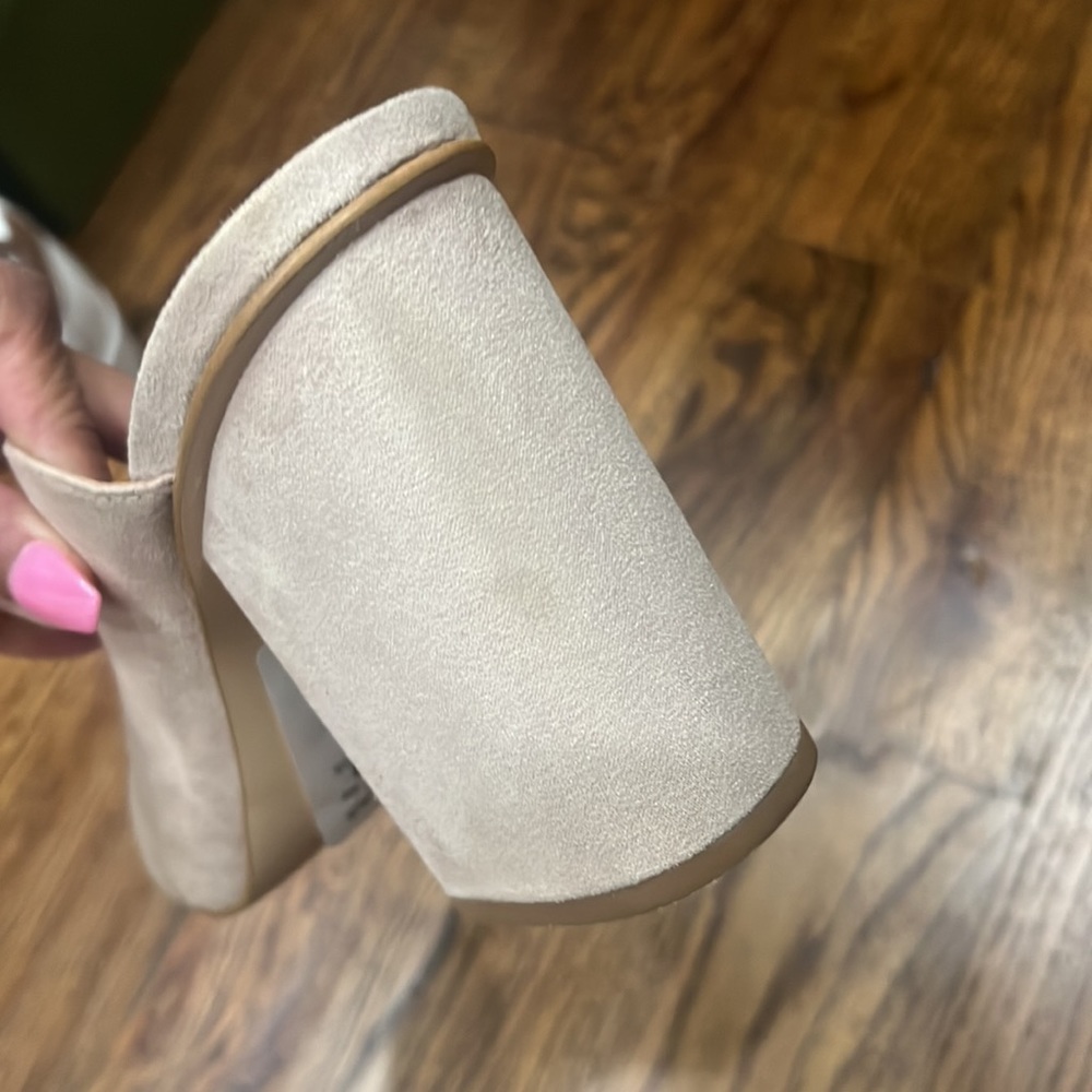Suede Mules - Picture 9 of 10
